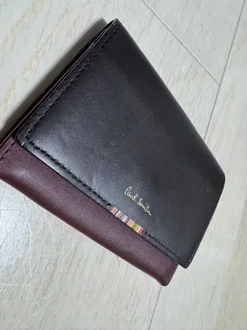 폴 스미스 이단 접이식 명함지갑 블랙 레드