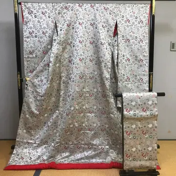 옛날 신부 순수 실크 우치카케