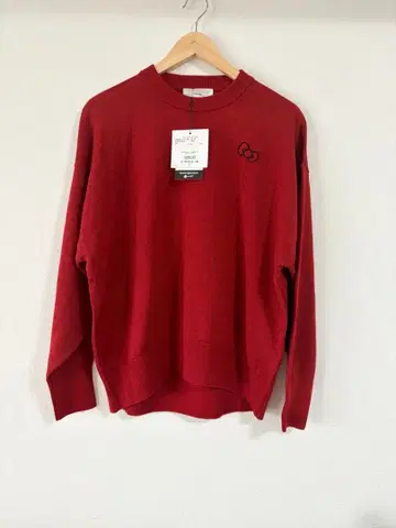 KITTY 스웨터 새상품