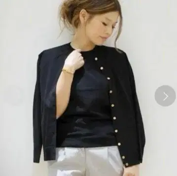 미사용급 MUSEDeuxiemeClasse 크루넥 가디건 골드 버튼