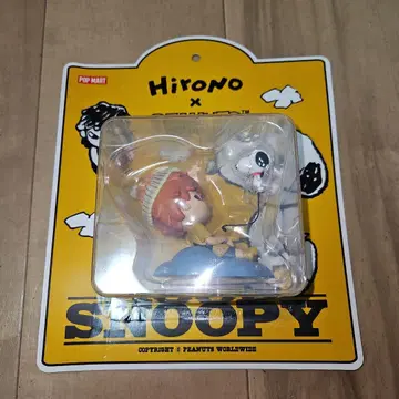 POPMART Hirono x PEANUTS 스누피 콜라보