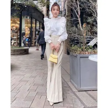 eimy istoire 에이미 이스트 월 센터 플리츠 플레어 팬츠