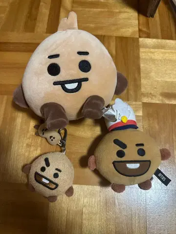 BT21 SHOOKY 봉제 인형과 키링 세트