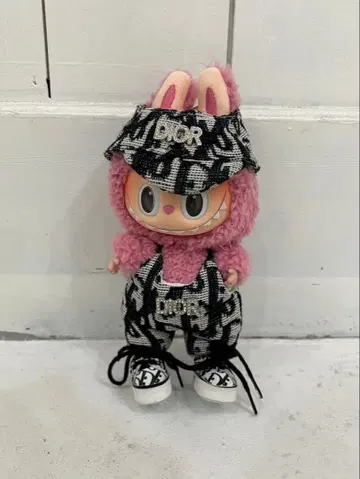 The Monsters labubu 세트