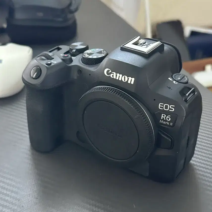 캐논 EOS R6 mark2 바디 미러리스트