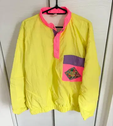 LIFT CAMPANY 나일론 자켓 하프 스냅 버튼