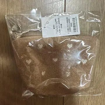 러브러리 바이 페이러 러브러리 하트 보트형 파우치 S 베이지