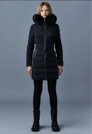 맥케이지 CALLA 다운 코트