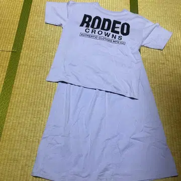 RODEO CROWNS 연보라 오버 사이즈 T셔츠