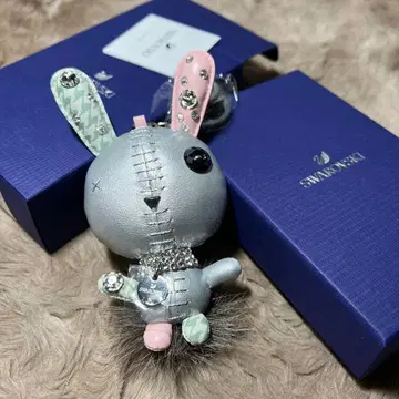 새상품 스와로브스키 키링 실버 핑크 클리어