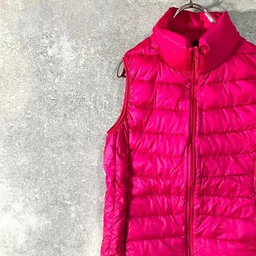 UNIQLO 다운 베스트 핑크 무지 집업 나일론 페더 얇은 소재