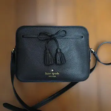 새상품 케이트 스페이드 블랙 숄더백