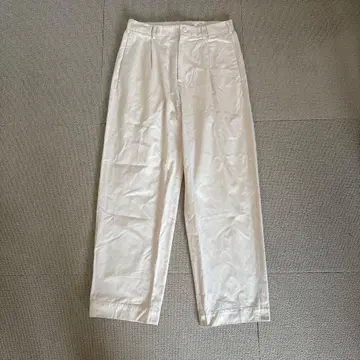 [ ATON ] COTTON GABARDINE TAPERED WIDE