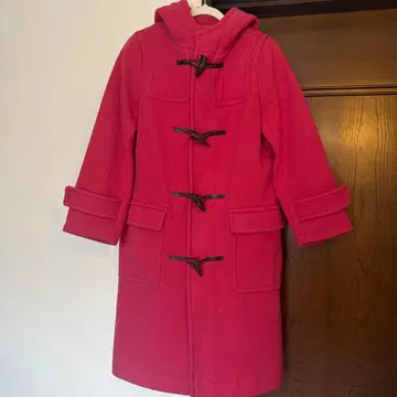 새상품급 Mila owen 핑크 더플 코트 후드 부착 토글 버튼