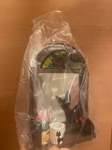 스튜디오 지브리 고양이 피규어와 거울 세트