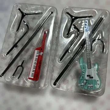 열두 개 새상품 산리오 캐릭터즈 ROCKMONO2 악기 미니어처 새상품급