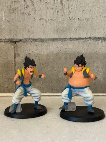 오지터 액션 피규어 2체 세트