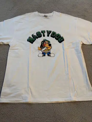 NASTYDOG 캐릭터 T셔츠 화이트