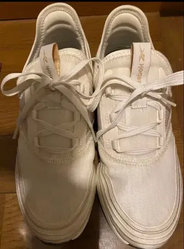 새상품급! 리복 오간자 스니커즈 24cm