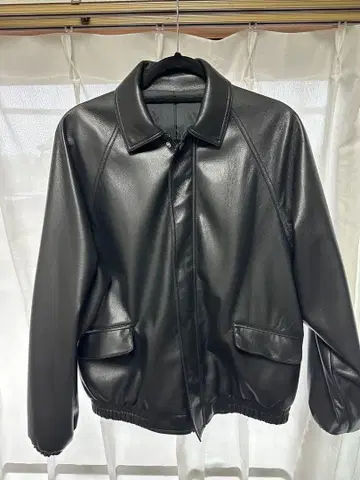 CIAO PANIC 블랙 가죽 자켓 M 사이즈