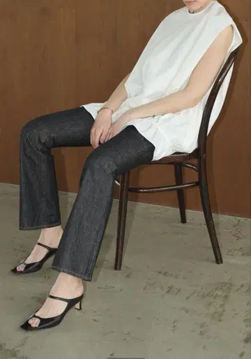 CLANE 힙 행 데님 팬츠