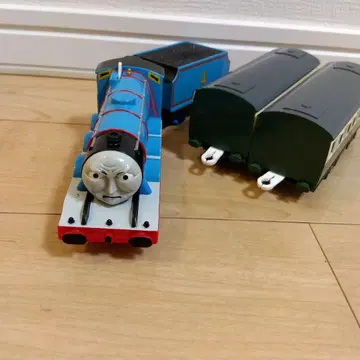 힘센 고든 토마스 프라레일