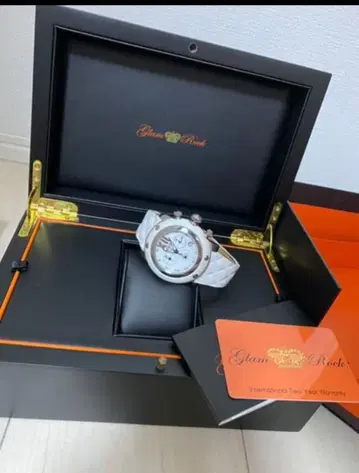 실버 손목시계 (쿼츠)