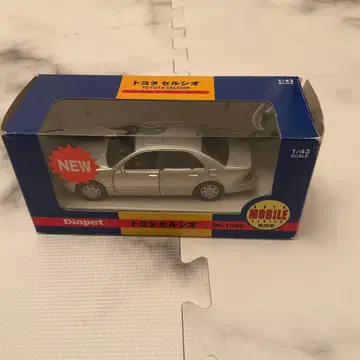 아가츠마 토요타 셀시오 1/43 DK-1004