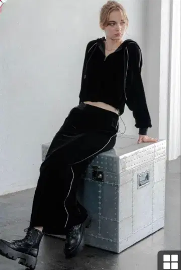 Forever21 W 라인 벨로아 스커트