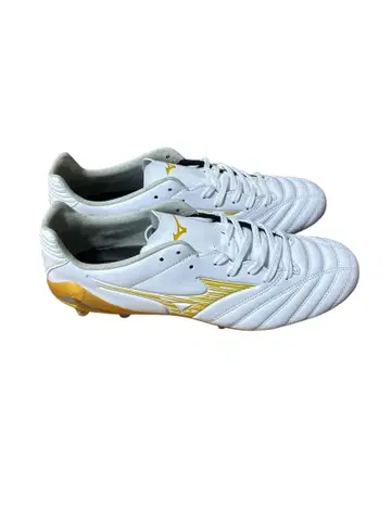 미즈노 모나르시다 네오3 축구 스파이크 26.5cm