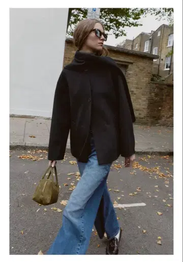 완판템 ZARA 울 숏 스카프 코트 L 블랙 이번 시즌 신상