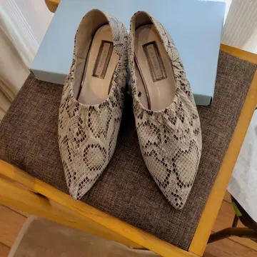 AU BANNISTER 밸리 슈즈