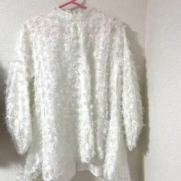 트루 바이 마리코 오이카와 Armeria 라메 튤 레이스 블라우스