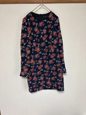 ZARA TRAFALUC 자라 꽃무늬 미니 원피스 [ S 사이즈 ]