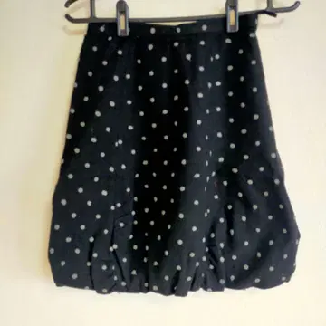 도트 무늬 벌룬 스커트 블랙