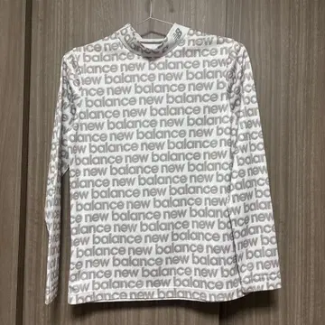 뉴발란스 골프 여성용 올 패턴 로고 화이트 터틀넥 긴팔