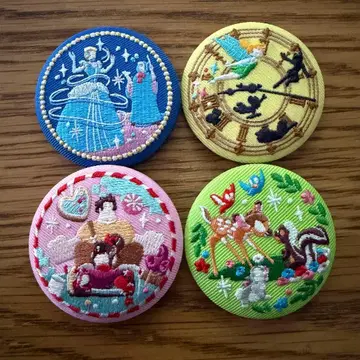 디즈니 자수 캔뱃지 4개 세트