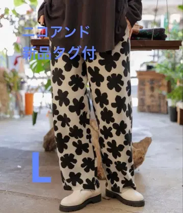 [택 포함 새상품] 니코앤드 매끈 니트 팬츠! 베이지 블랙 플라워 L