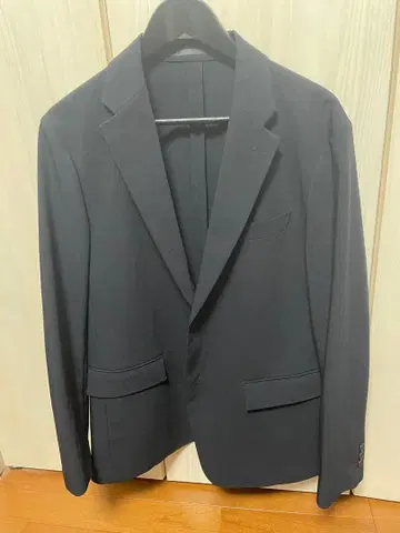 유니클로 감동 자켓 네이비