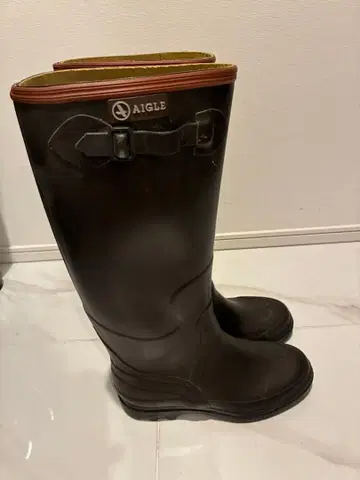 AIGLE 브라운 장화 버클 포함 39