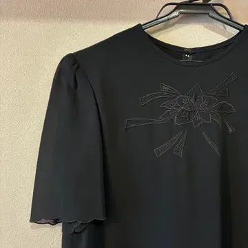 SOIRBENIR 소와르베니르 블랙 포멀 원피스 9호 반팔