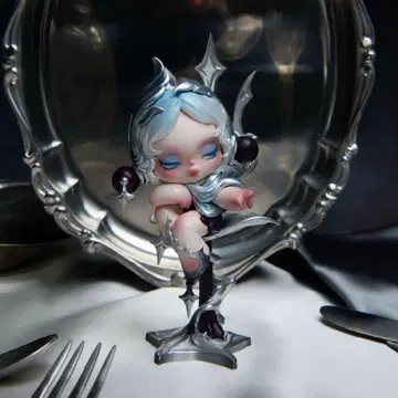 팝마트 스컬팬더 피규어 1