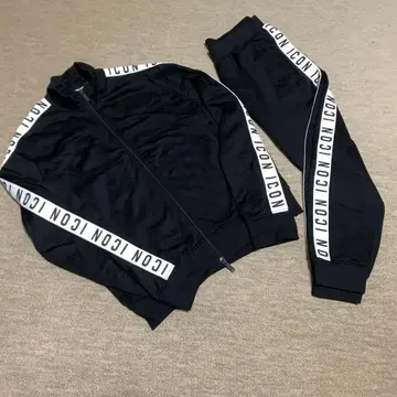 새상품급 디스퀘어드 셋업 상의 L 하의 M