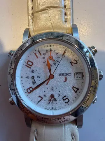 SEIKO 쥬얼 월드 타이머 5T52-6B80 화이트 다이얼