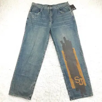 새상품급 션 존 데님 팬츠 블루 계열 스웨이드 디자인