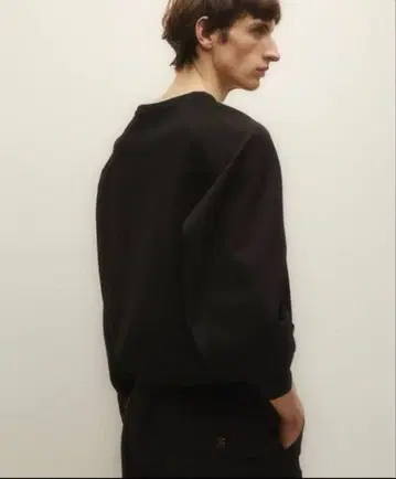 THE RERACS x Edition 25SS 커맨드 풀오버