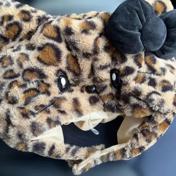 유니버셜 스튜디오 키티 레오파드 무늬 팬캡