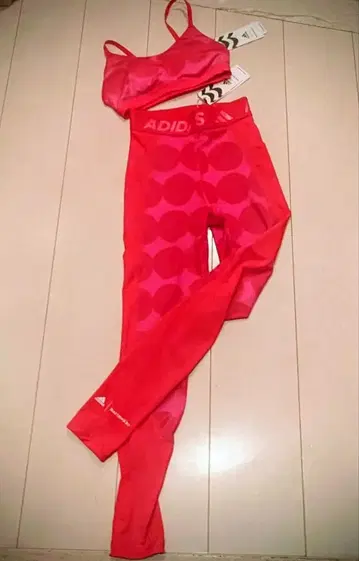 아디다스 마리메꼬 레깅스 세트 레드