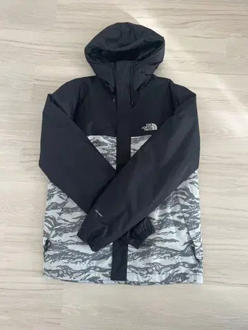 THE NORTH FACE 마운틴 파카 S