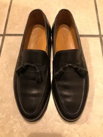 JOHN LOOB ALTON 블랙 태슬 로퍼 6